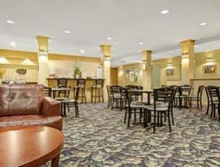 Baymont By Wyndham Hotel 2*